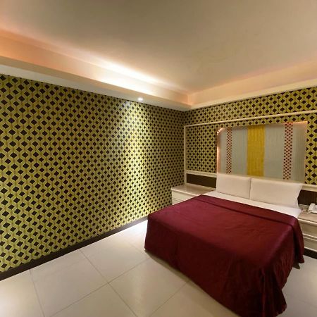 Sweet Hotel New Taipei City Exterior foto